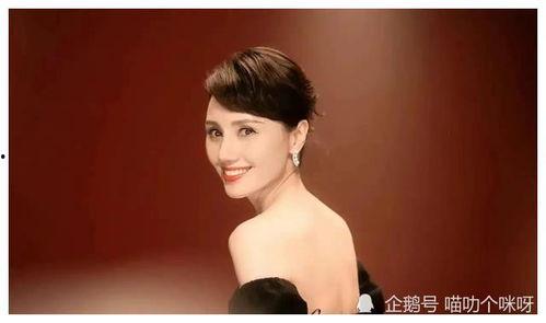 娱乐明星最新热点吃瓜,明星隐私曝光，事件持续发酵