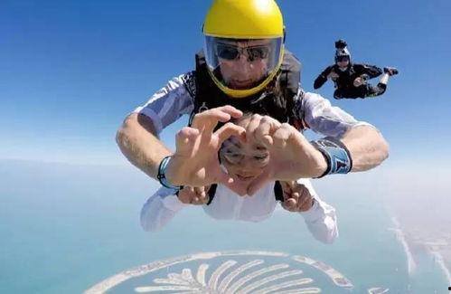 娱乐吃瓜酱跳伞视频下载,高清视频瞬间走红网络